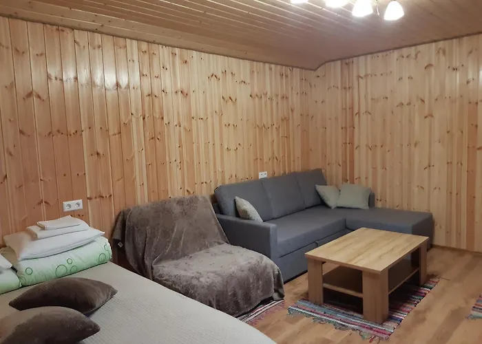 Hoovimaja Prázdninový dům Treimani